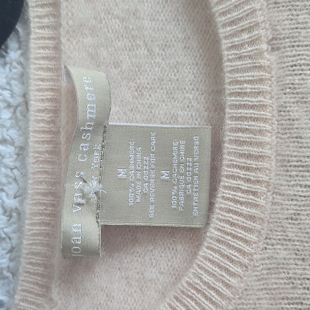 Cashmere sweater - Picture 2 of 2